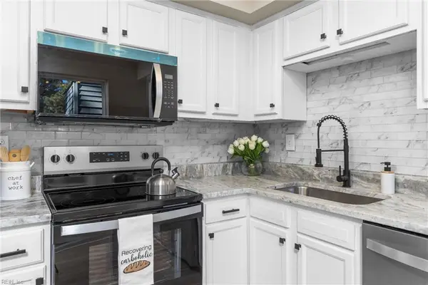 1177 Meadow Sage Lane, Virginia Beach, VA 23464