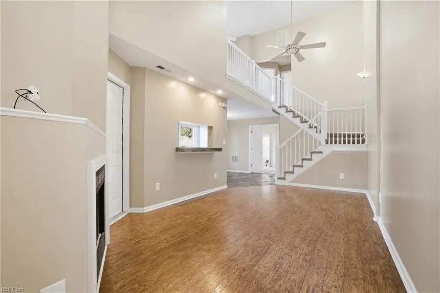 4948 Kemps Lake Drive, Virginia Beach, VA 23462 - Image #2