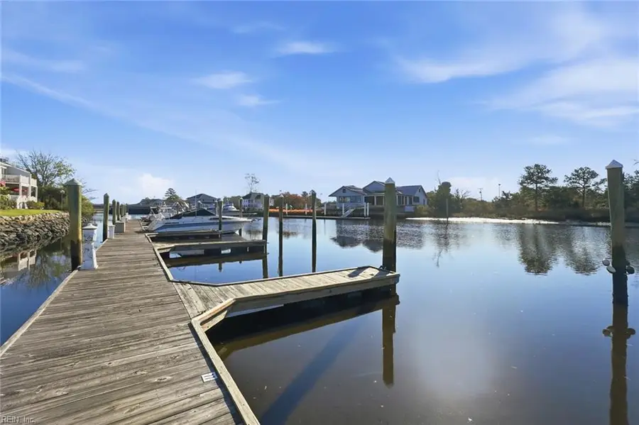 1 Sandy Point Lane #218, Chesapeake, VA 23320 - Image #2