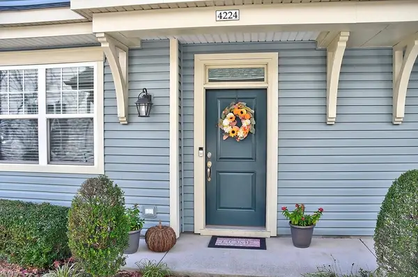 4224 Turnworth Arch, Virginia Beach, VA 23456
