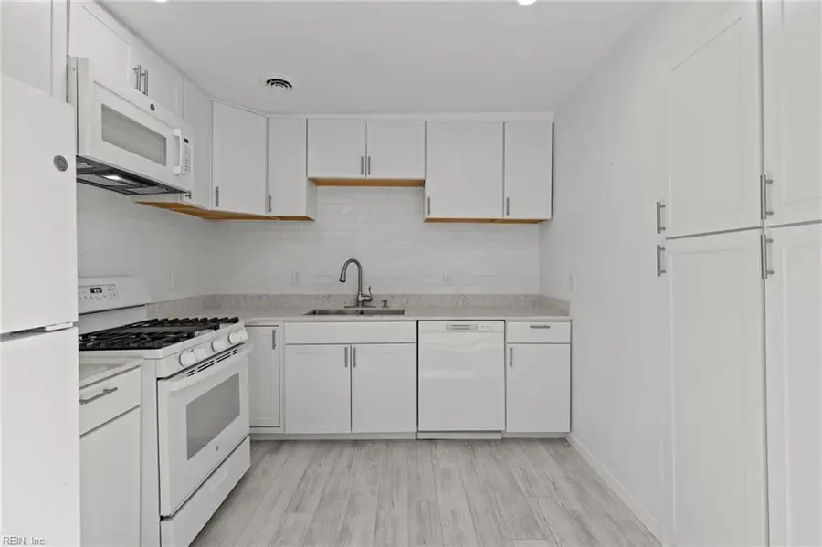 432 Maryle Court, Newport News, VA 23602 - Image #3