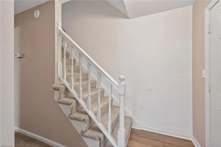 661 Aubrey Drive, Virginia Beach, VA 23462 - Image #2