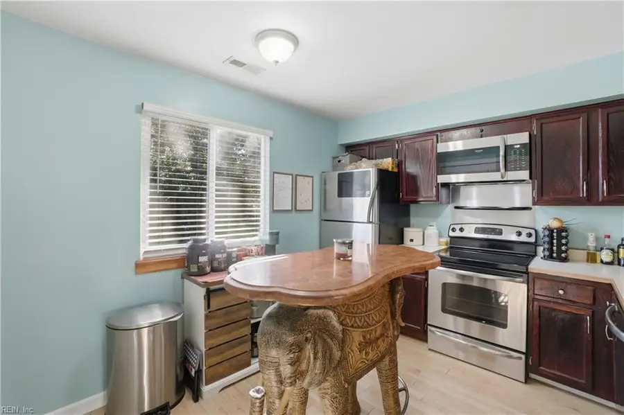 1521 E Ocean View Avenue #206, Norfolk, VA 23503 - Image #2