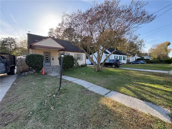 3833 Robin Hood Road, Norfolk, VA 23513