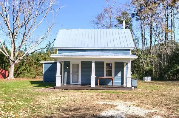 1055 Ridgefield Road, Mathews, VA 23109