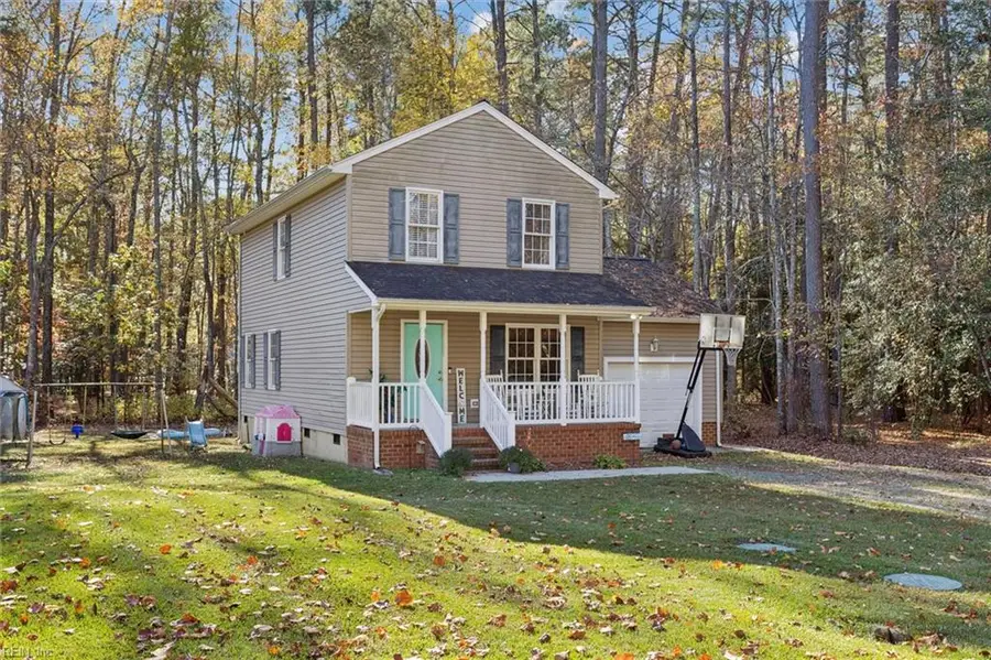 262 Columbine Dr, Hartfield, VA 23071 - Image #2