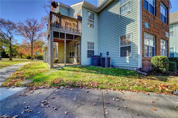 5233 Thatcher Way, Virginia Beach, VA 23456