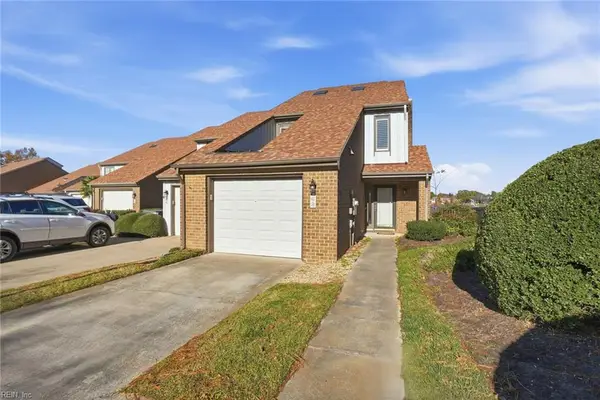 68 Sandie Point Lane, Portsmouth, VA 23701