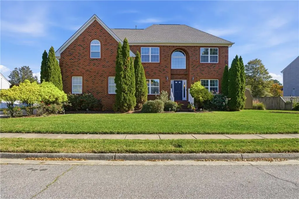 607 Mile Creek Lane, Chesapeake, VA 23322 - Image #1