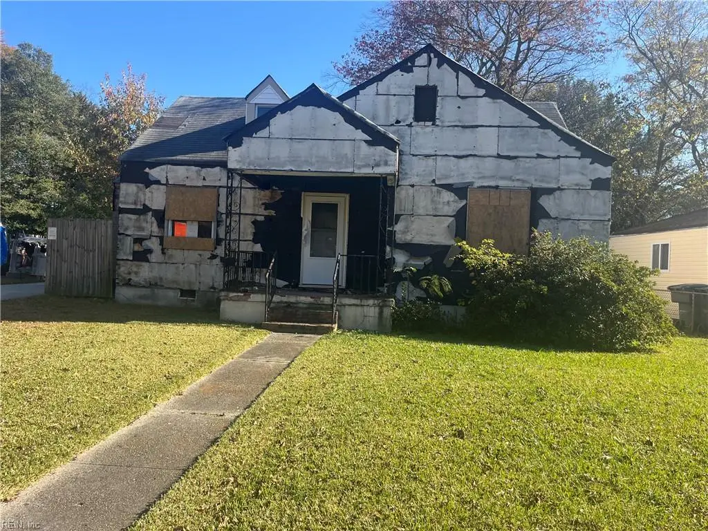 8504 Troy Street, Norfolk, VA 23503 - Image #1