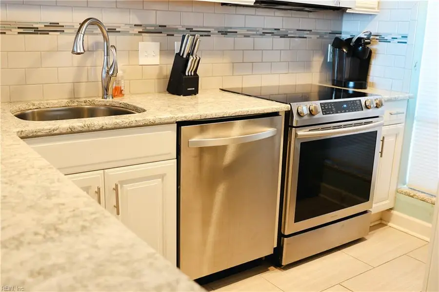 3615 Atlantic Avenue #1104, Virginia Beach, VA 23451 - Image #2