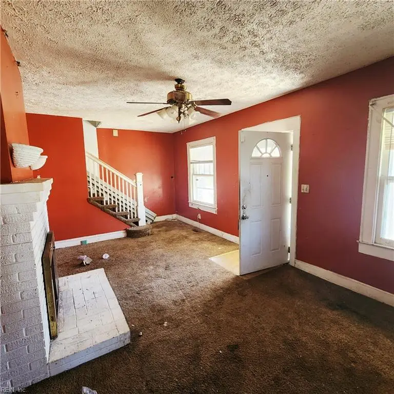 2128 Roanoke Avenue, Newport News, VA 23607 - Image #3