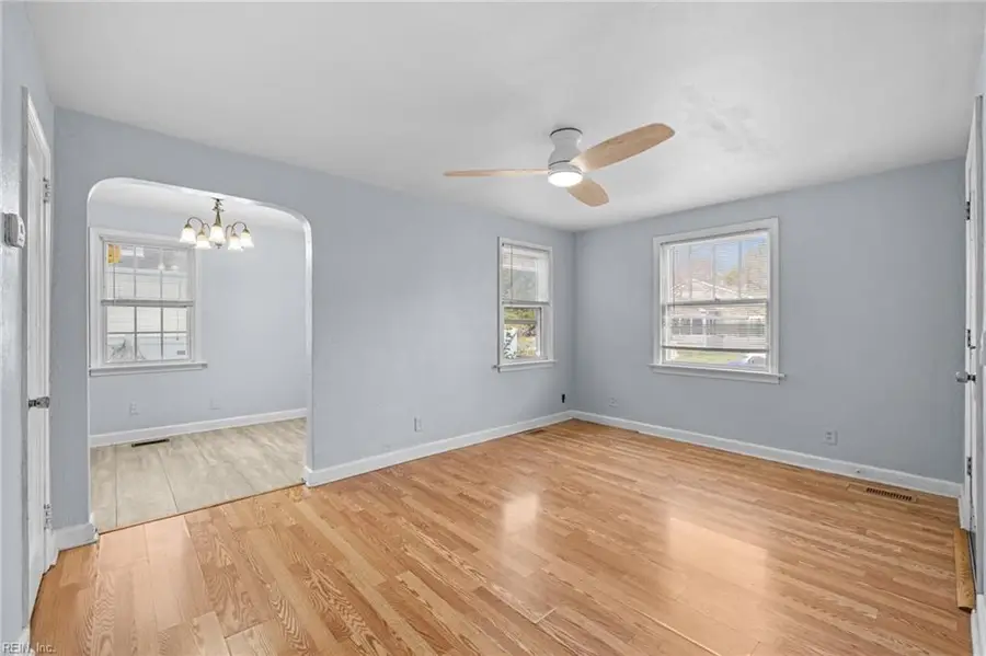 9304 Peachtree Street, Norfolk, VA 23503 - Image #3