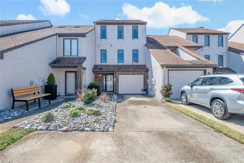 34 Sandie Point Lane, Portsmouth, VA 23701 - Image #1