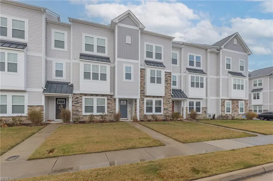 2001 Laycock Lane #102, Suffolk, VA 23435 - Image #2