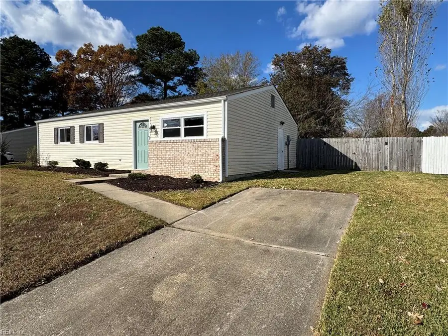 3205 Woodbaugh Drive, Chesapeake, VA 23321 - Image #2