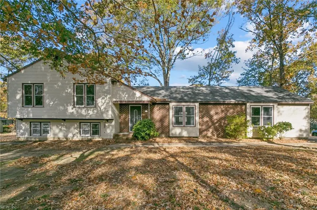 7499 Matoaka Avenue, Gloucester Point, VA 23062 - Image #1