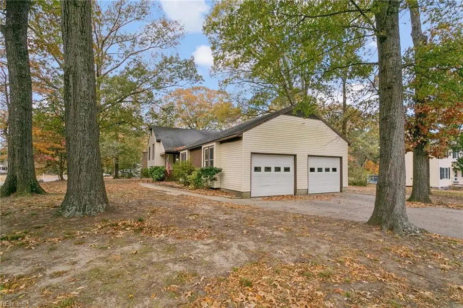 7499 Matoaka Avenue, Gloucester Point, VA 23062 - Image #3