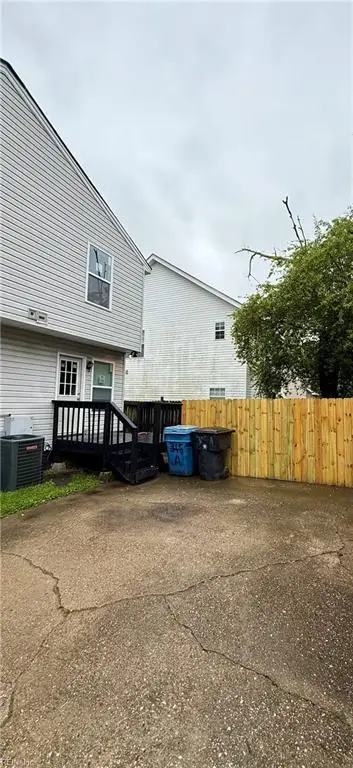 315 Roselynn Lane, Virginia Beach, VA 23454