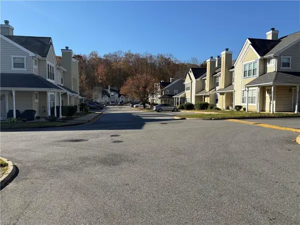 396 Rivers Ridge Circle, Newport News, VA 23608