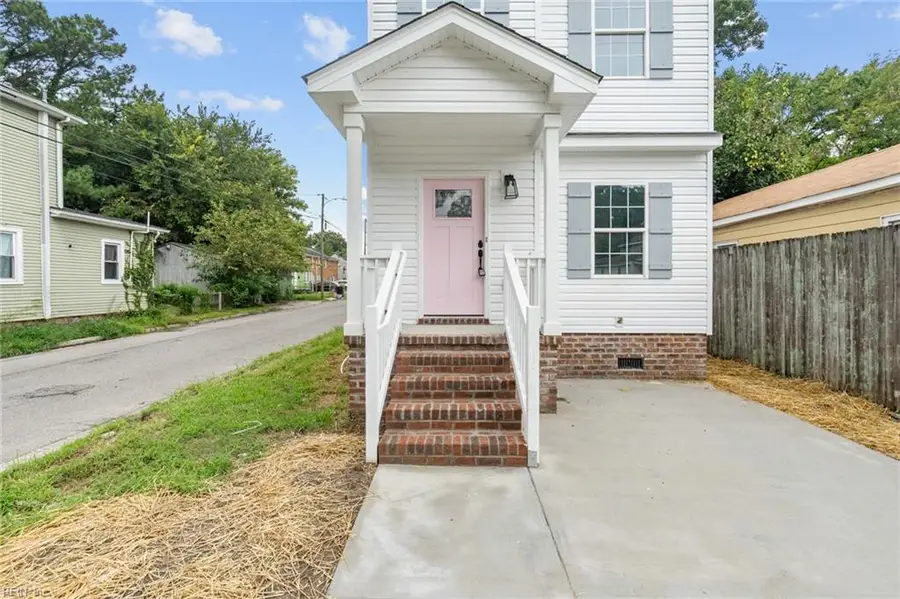 2124 Pearl Street, Portsmouth, VA 23704 - #2