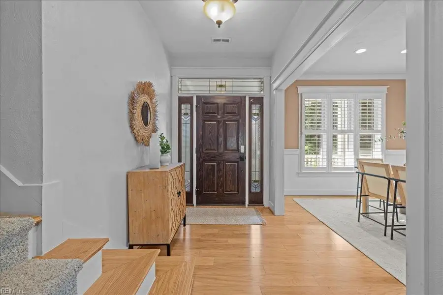 2960 Lynnhaven Drive, Virginia Beach, VA 23451 - Image #3