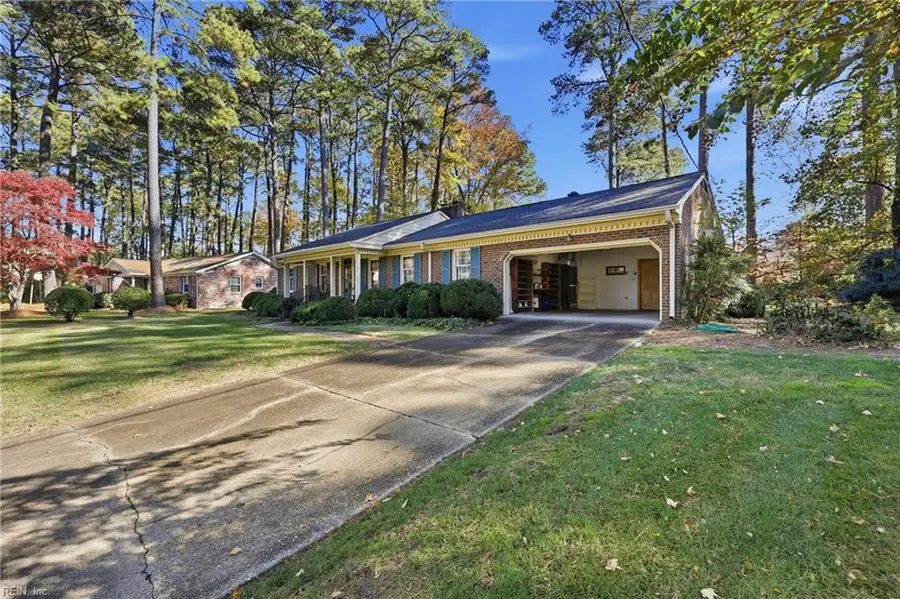 2829 Meadow Wood Drive W, Chesapeake, VA 23321 - Image #2