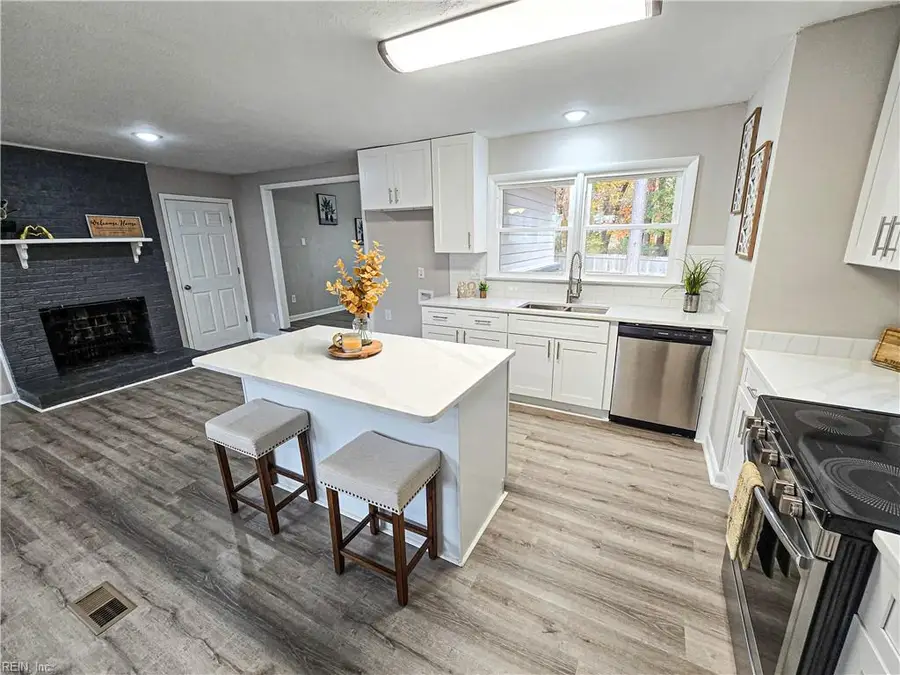 3 Grant Drive, Newport News, VA 23608 - Image #3