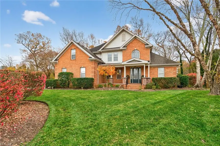 1605 Swan Lake Cres Crescent, Chesapeake, VA 23321 - Image #2