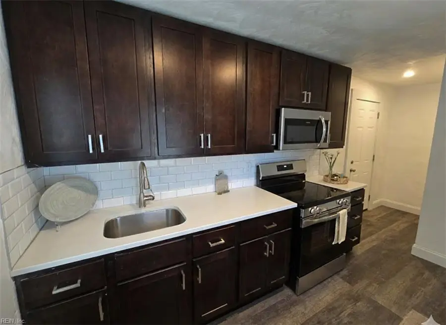 51 E Pollux Circle, Portsmouth, VA 23701 - Image #3