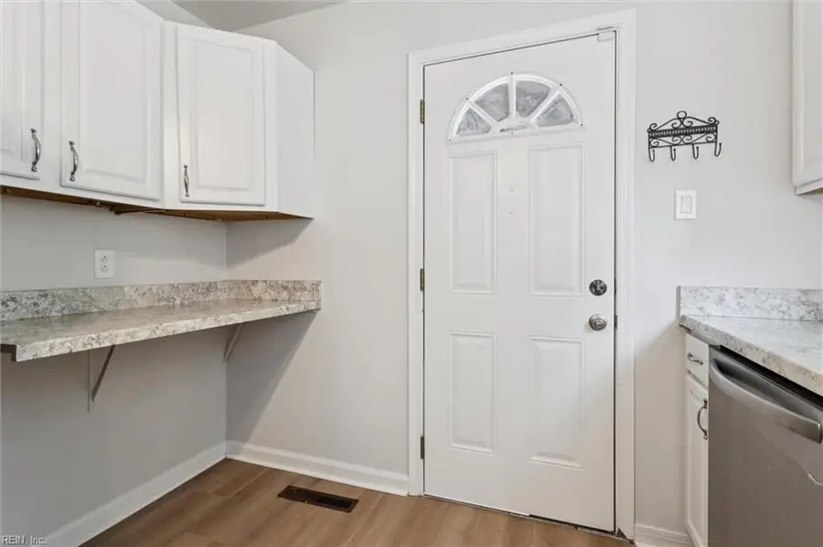 336 Aragona Boulevard, Virginia Beach, VA 23462 - Image #3