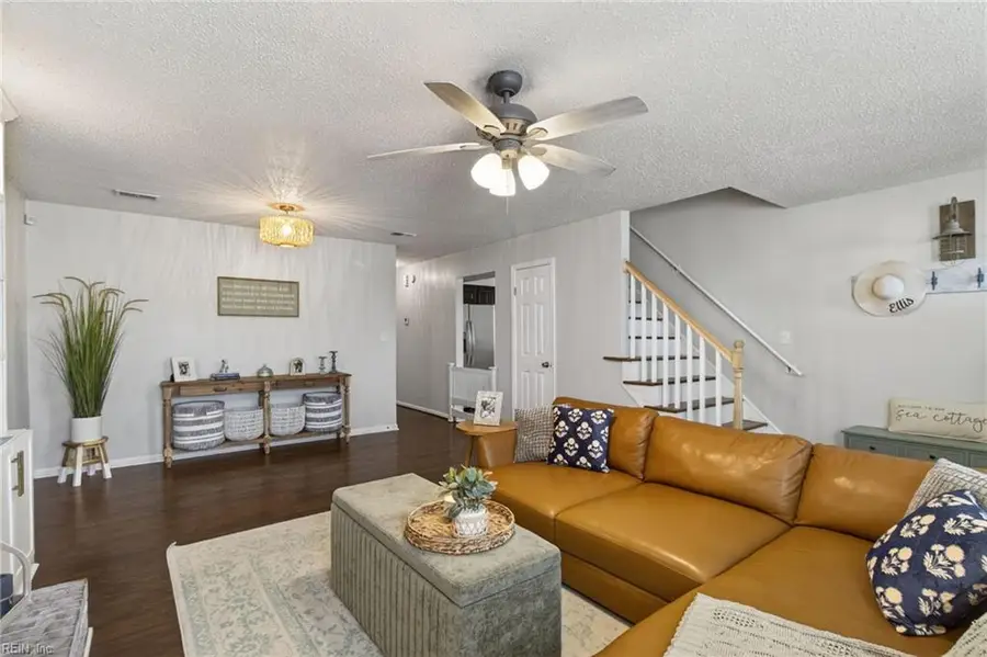 1708 Newmill Court, Virginia Beach, VA 23456 - Image #3