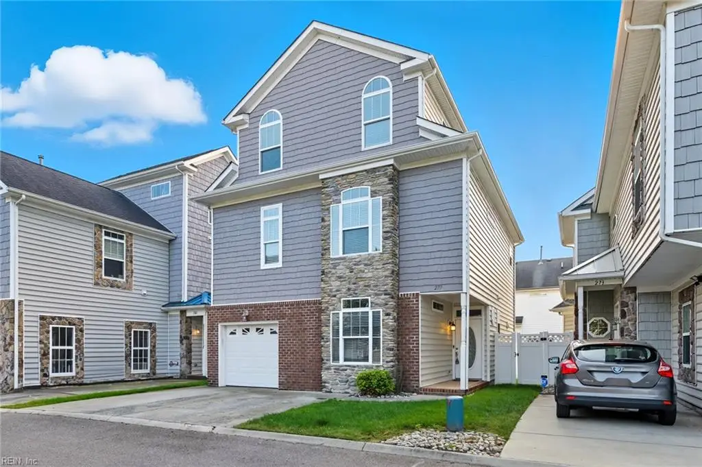 277 Moate Circle, Virginia Beach, VA 23462 - Image #1