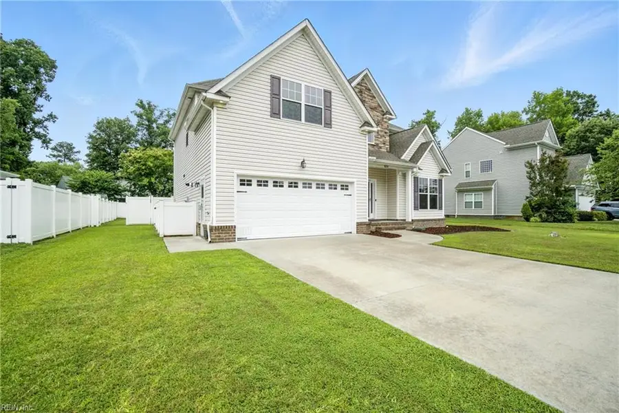 824 Evelyn Way, Chesapeake, VA 23322 - Image #2