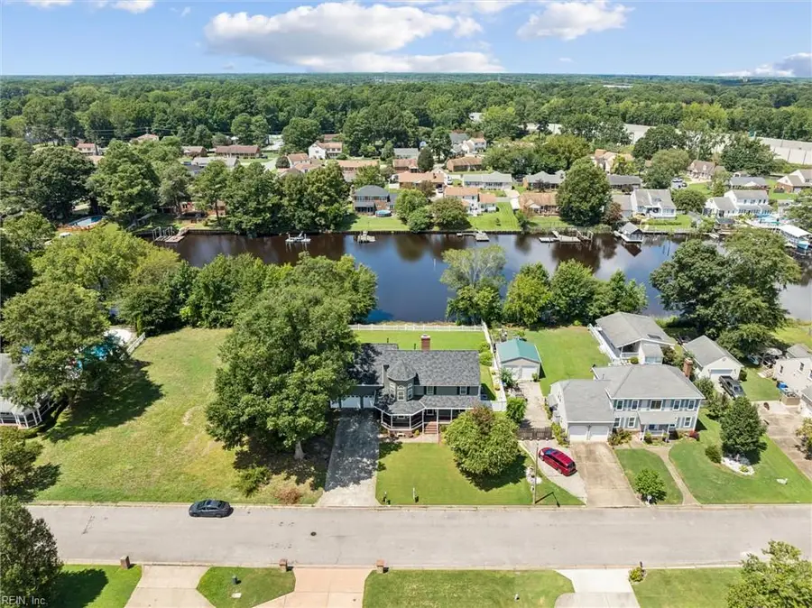 712 Greenwing Drive, Chesapeake, VA 23323 - Image #2