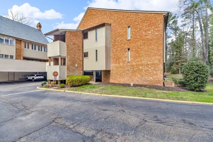 376 Merrimac Trail #113, Williamsburg, VA 23185 - Image #2