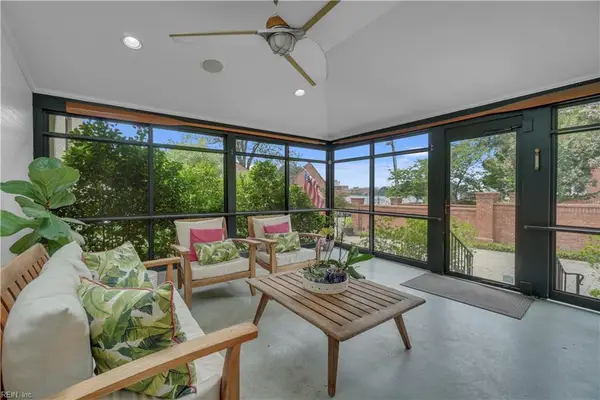 404 W Freemason Street, Norfolk, VA 23510