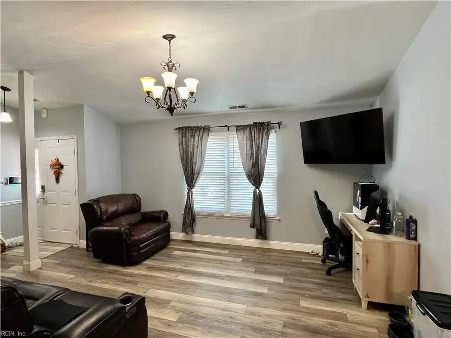 407 Collier Crescent, Suffolk, VA 23434 - Image #3