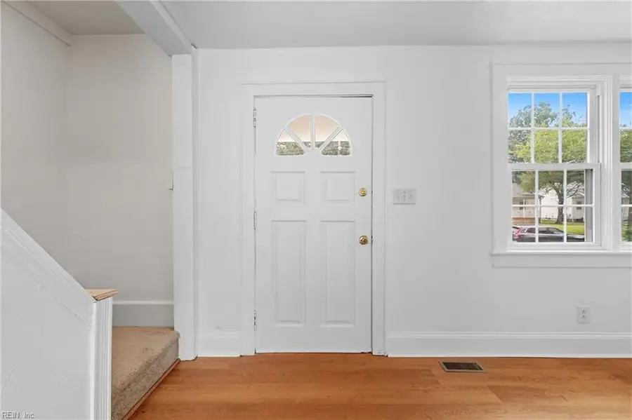 1208 Edgewood Avenue, Chesapeake, VA 23324 - Image #2