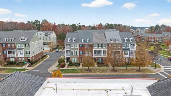 4907 Settlers Market Boulevard, Williamsburg, VA 23188