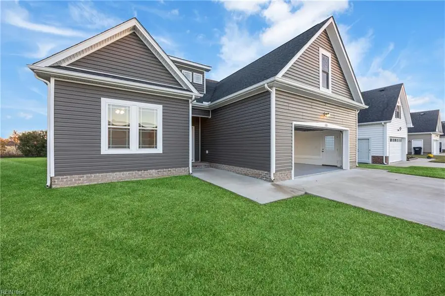 515 Millbrooke Circle, Elizabeth City, NC 27909 - #3