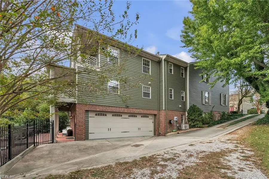 338 S Church Street, Smithfield, VA 23430 - Image #2