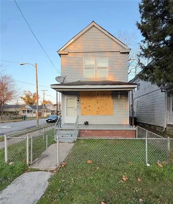 2714 Roanoke Avenue, Newport News, VA 23607