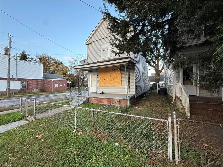 2714 Roanoke Avenue, Newport News, VA 23607 - Image #2