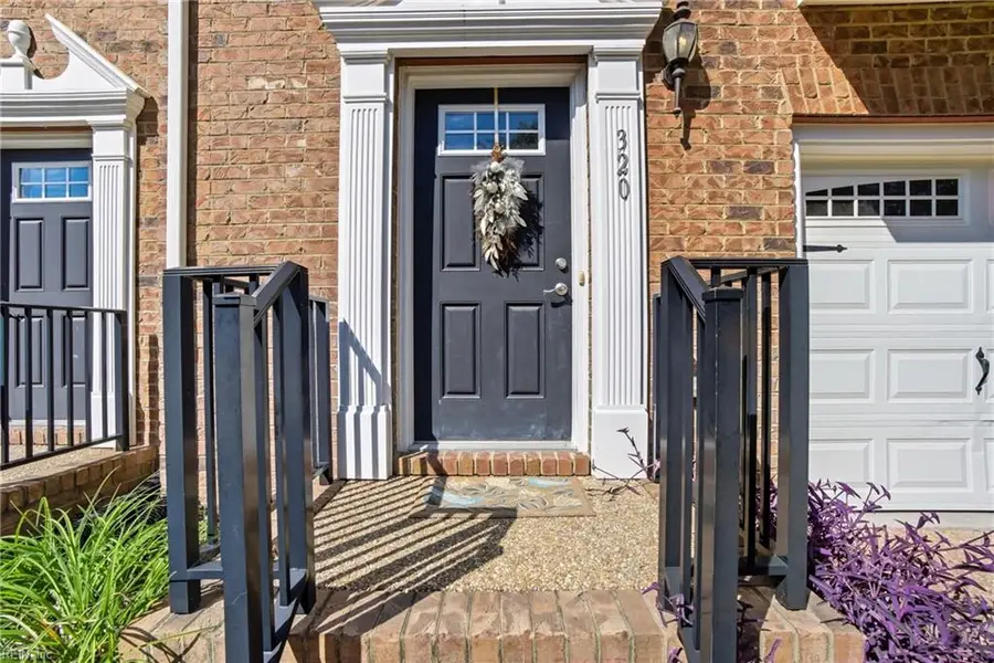 315 W Constance Road #320, Suffolk, VA 23434 - Image #2