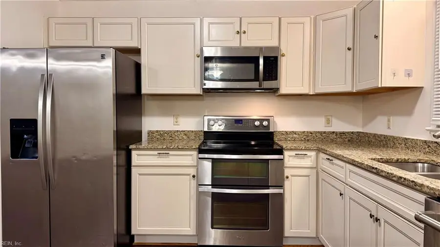 106 Mccall Court, Hampton, VA 23666 - Image #3