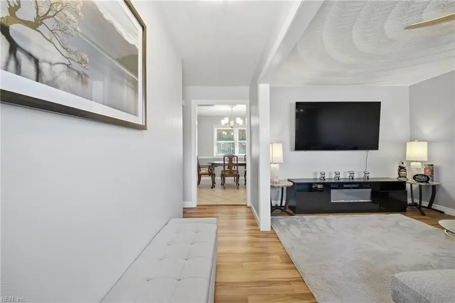 441 Corapeake Drive, Chesapeake, VA 23322 - Image #3