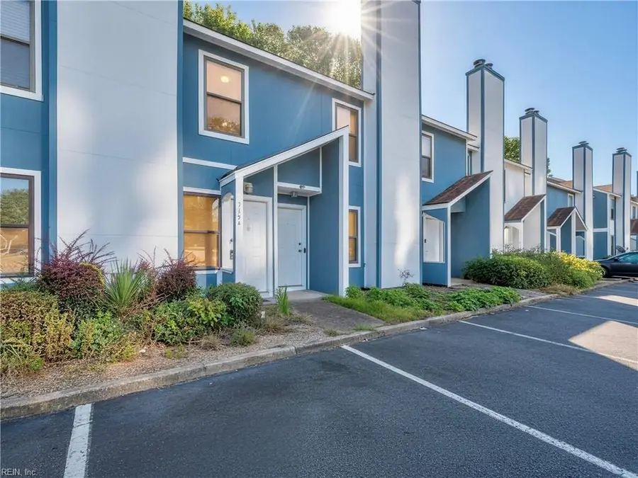 2134 Point Hollow Court, Virginia Beach, VA 23455 - Image #2