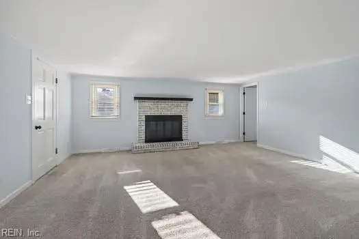 301 Woodbridge Drive, Chesapeake, VA 23322 - Image #3