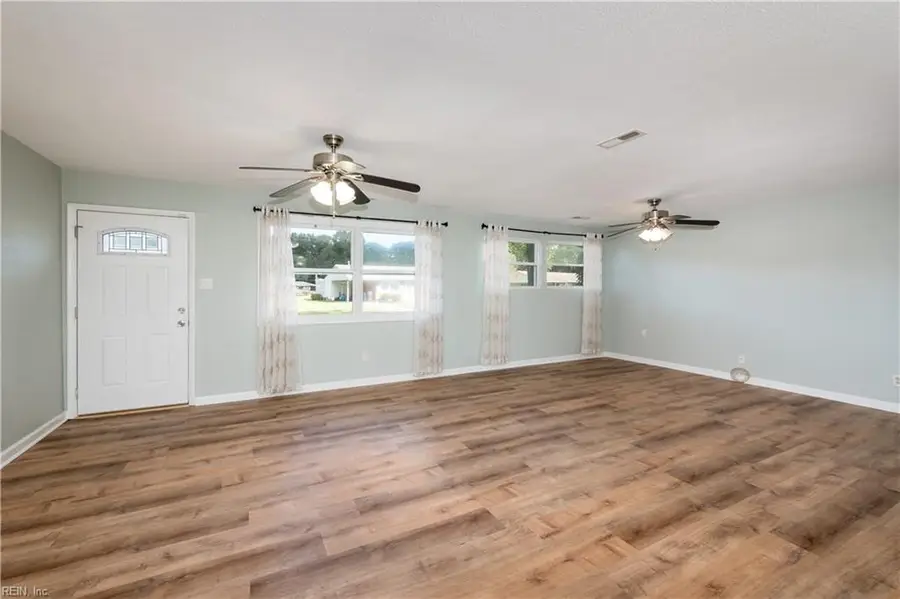 123 Ridgewood Road, Chesapeake, VA 23325 - Image #2